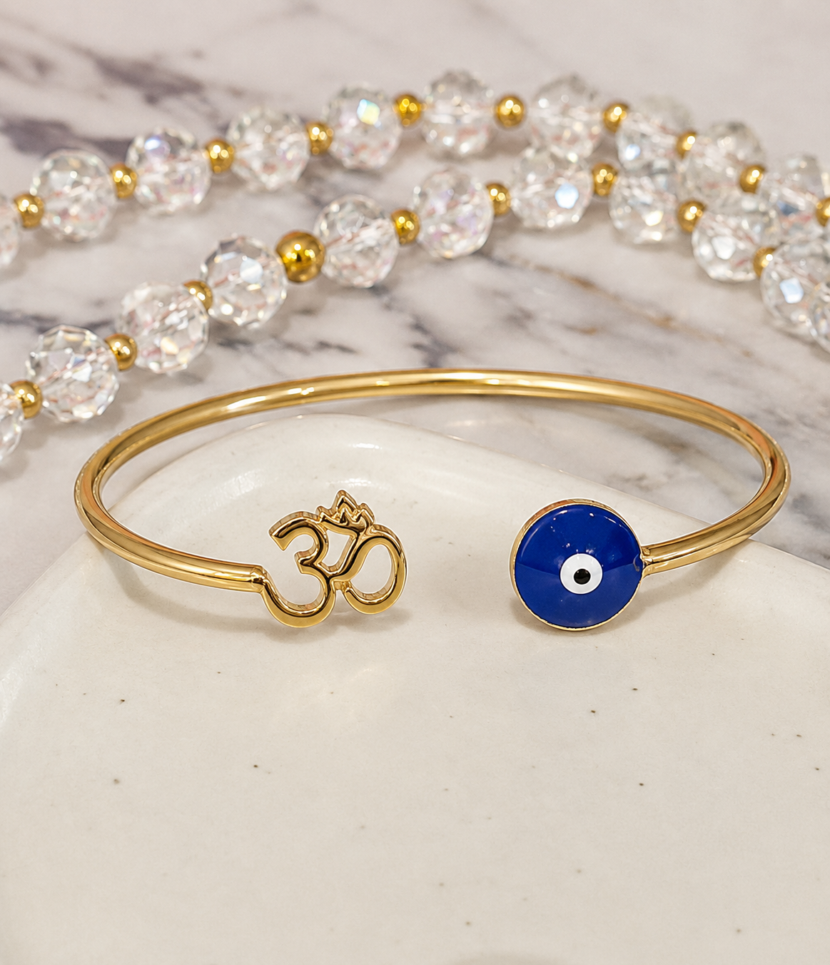 Omm bangle