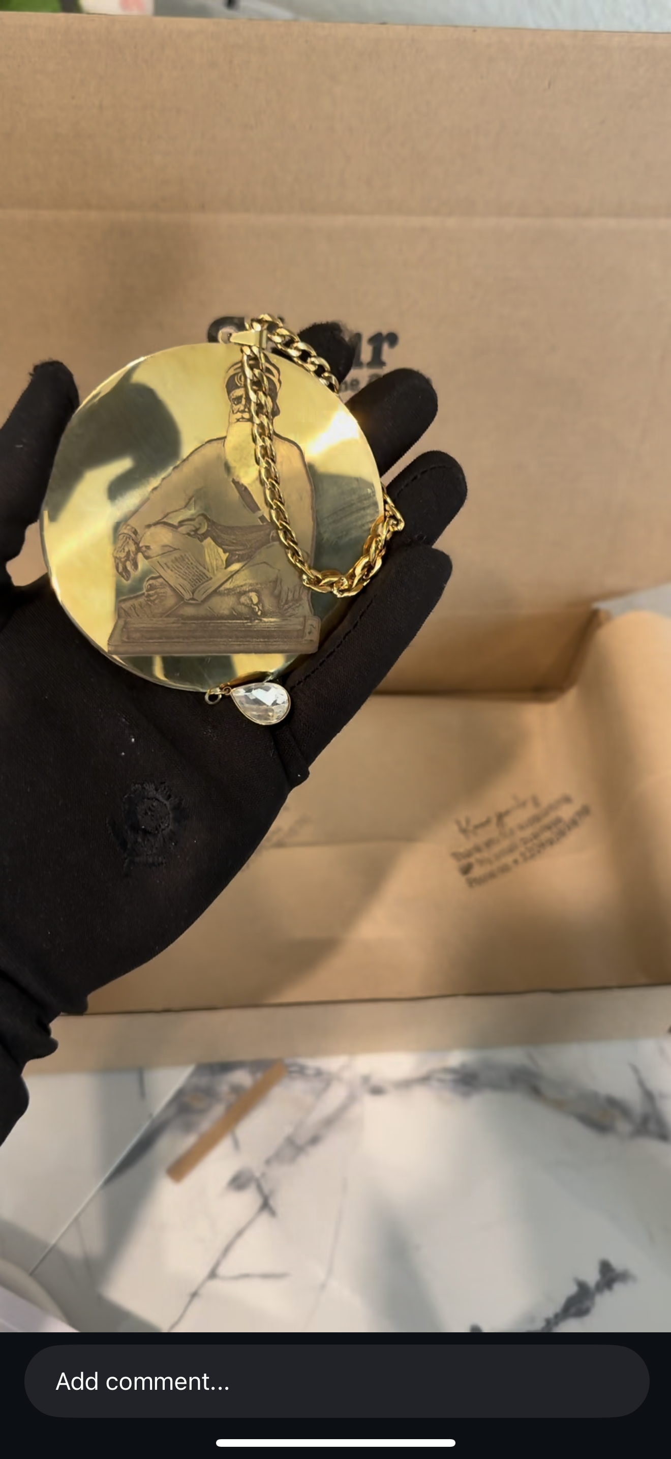 Car hanging baba deep Singh g