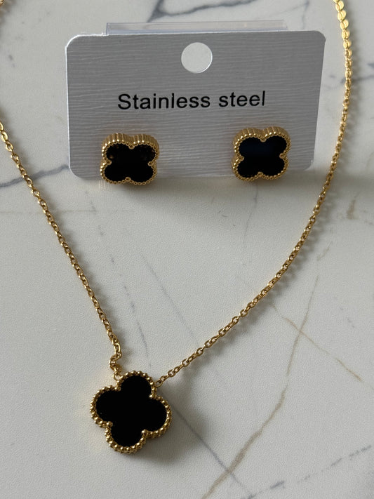 One flower pendent set