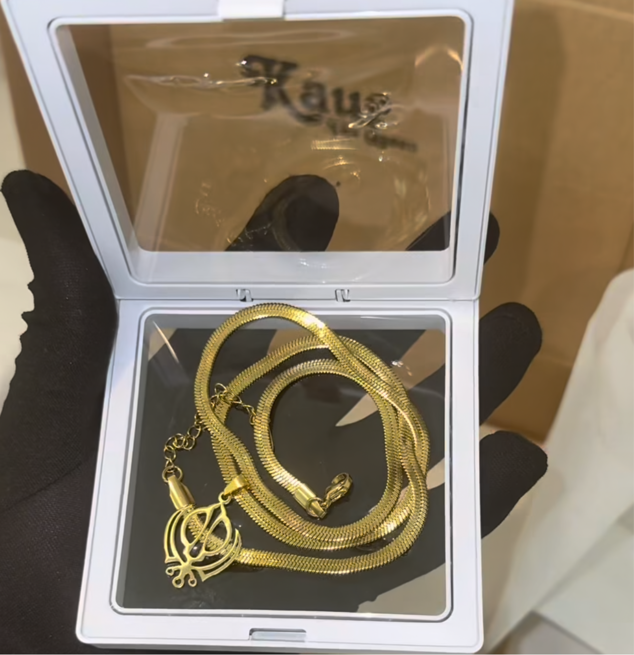Necklace khanda