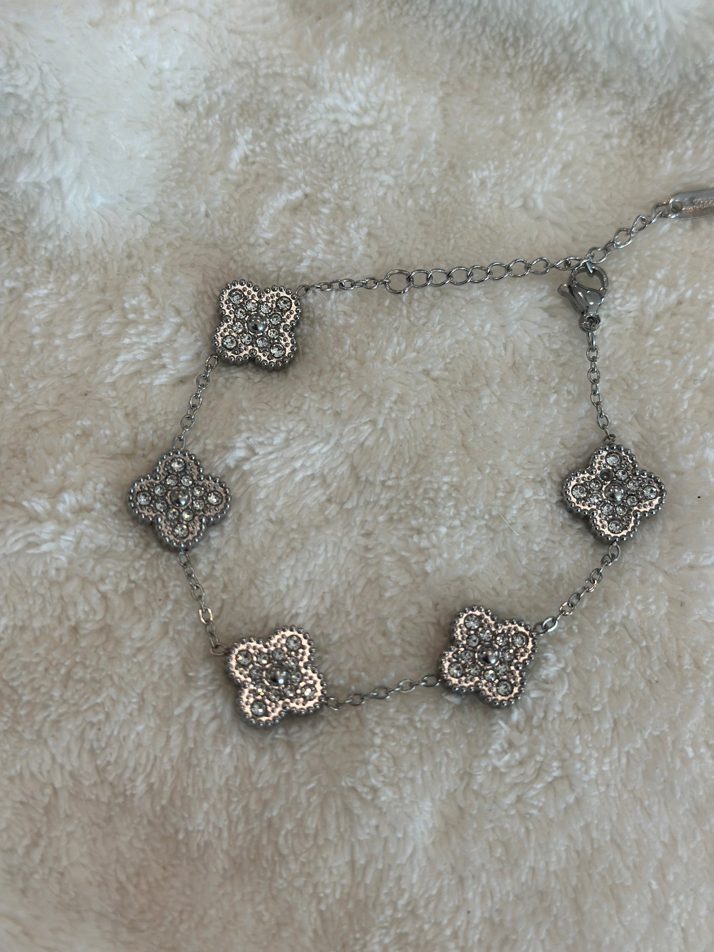 Flower diamond
