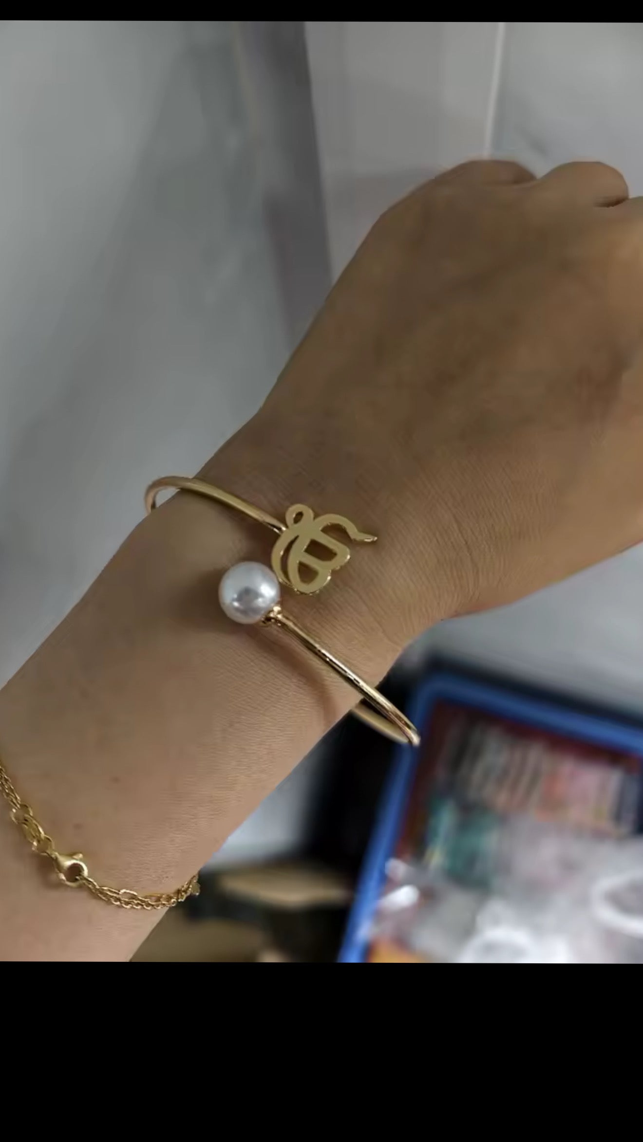 Pearl ikonkar