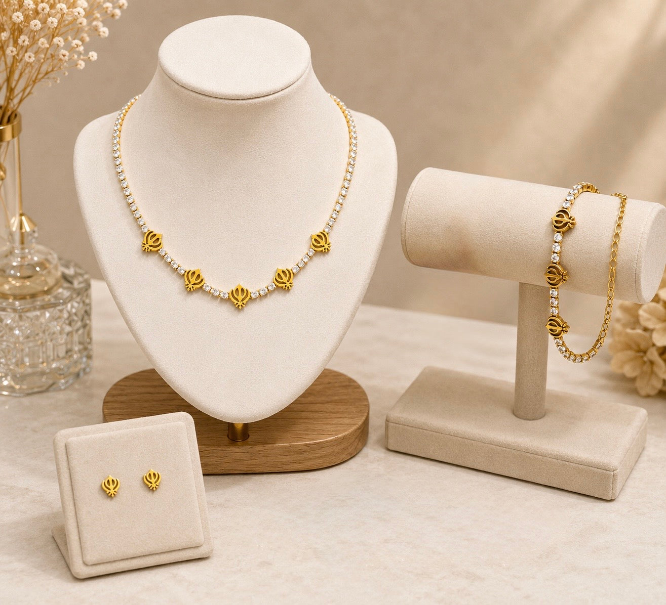 5 khanda necklace