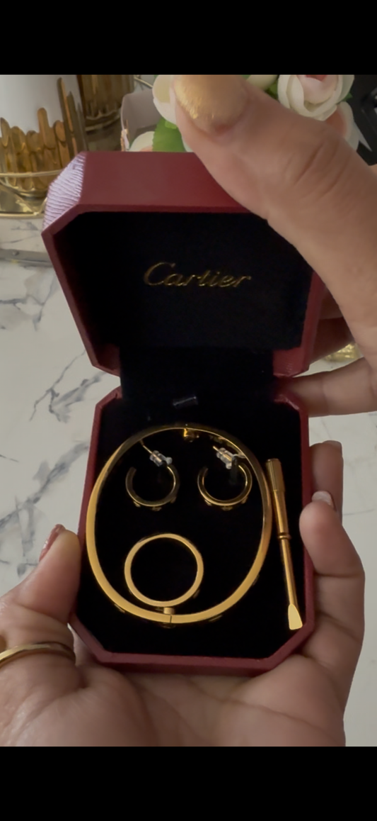 Set of jewelry