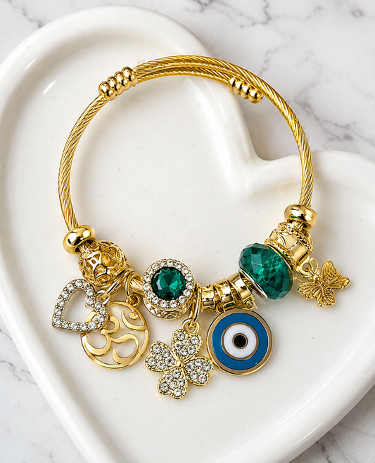 Charm bangle with omm